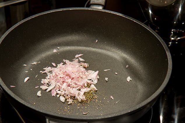 Poulet Vigneronne mit Zimt und Quarkspätzli