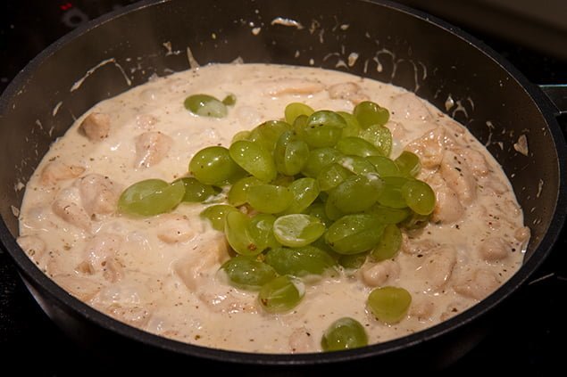 Poulet Vigneronne mit Zimt und Quarkspätzli