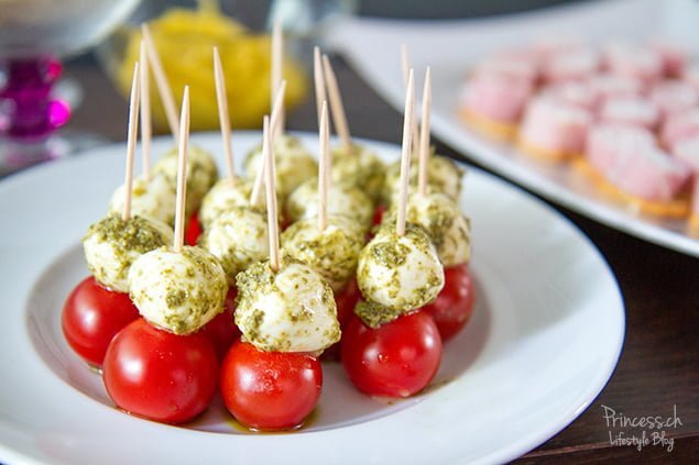 Eurovision Song Contest - Fingerfood und bitterböse Kommentare