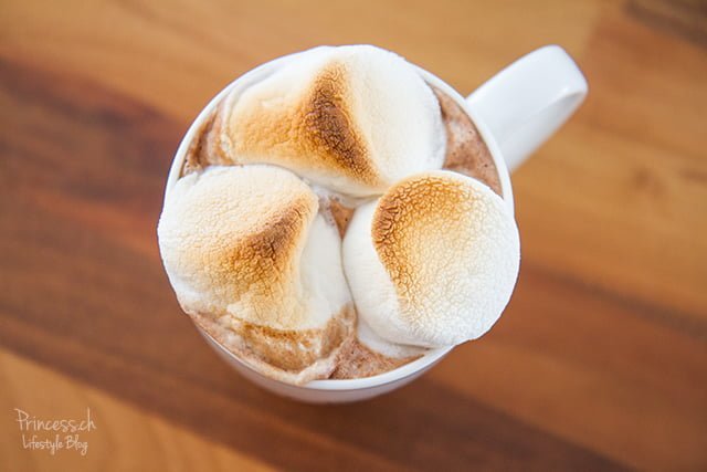 Baileys Hot Chocolate mit Marshmellows