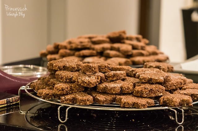 Weihnachtskekse backen: Schweizer Brunsli - Guetzli