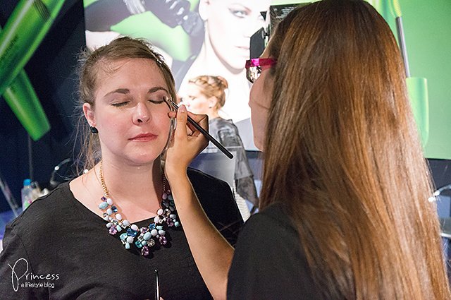 COVERGIRL: Backstage am Elite Model Look Finale - mit Verlosung