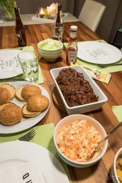 Rezept: Pulled Beef Burger mit Apple-Coleslaw