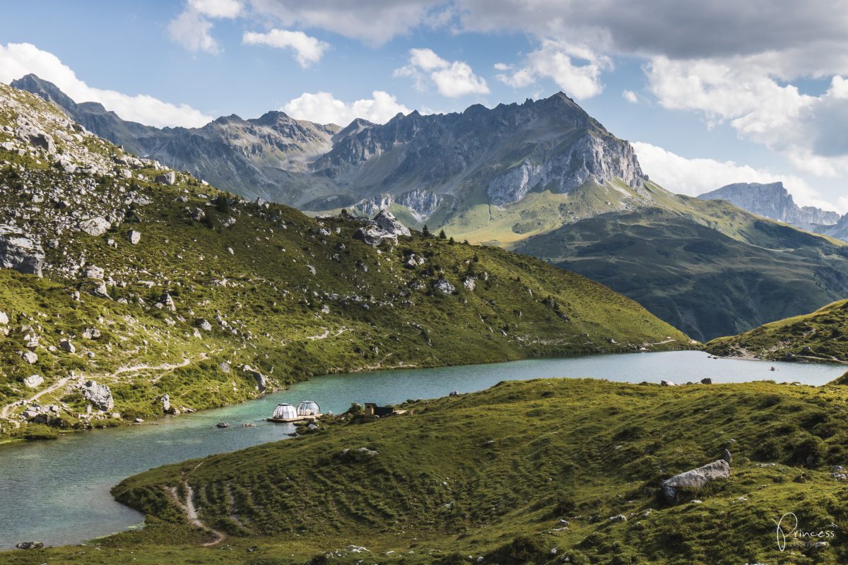 Bergsee-Bungalow am Partnunsee im Prättigau, Graubünden