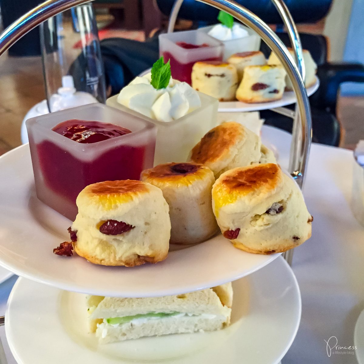 Afternoon Tea in Zürich 2021/22