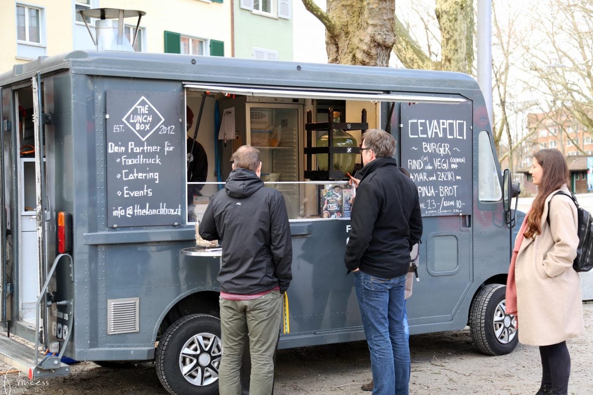 The Lunchbox – Lunch in Bern mit Burritos und Ćevapčići aus dem Foodtruck