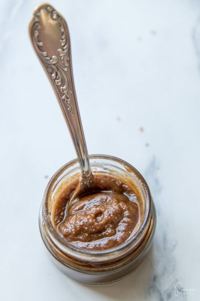 Rezept: Nussbutter Aufstrich selbermachen - Macadamia, Cashew und Pekanuss