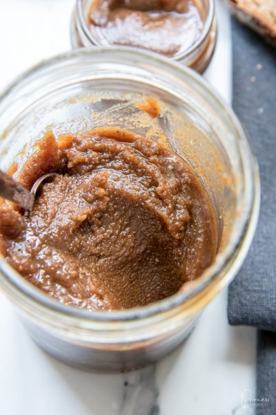 Rezept: Nussbutter Aufstrich selbermachen - Macadamia, Cashew und Pekanuss