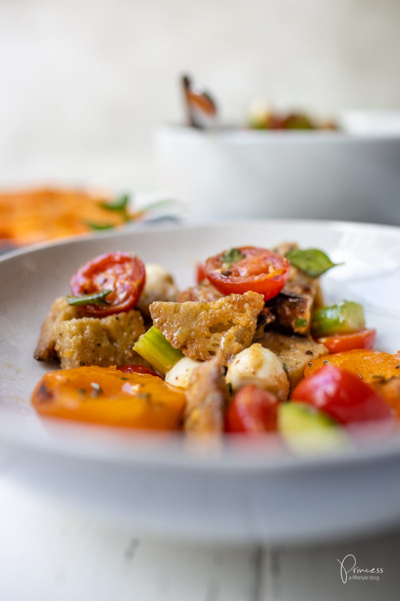 Panzanella oder sommerlicher Brotsalat