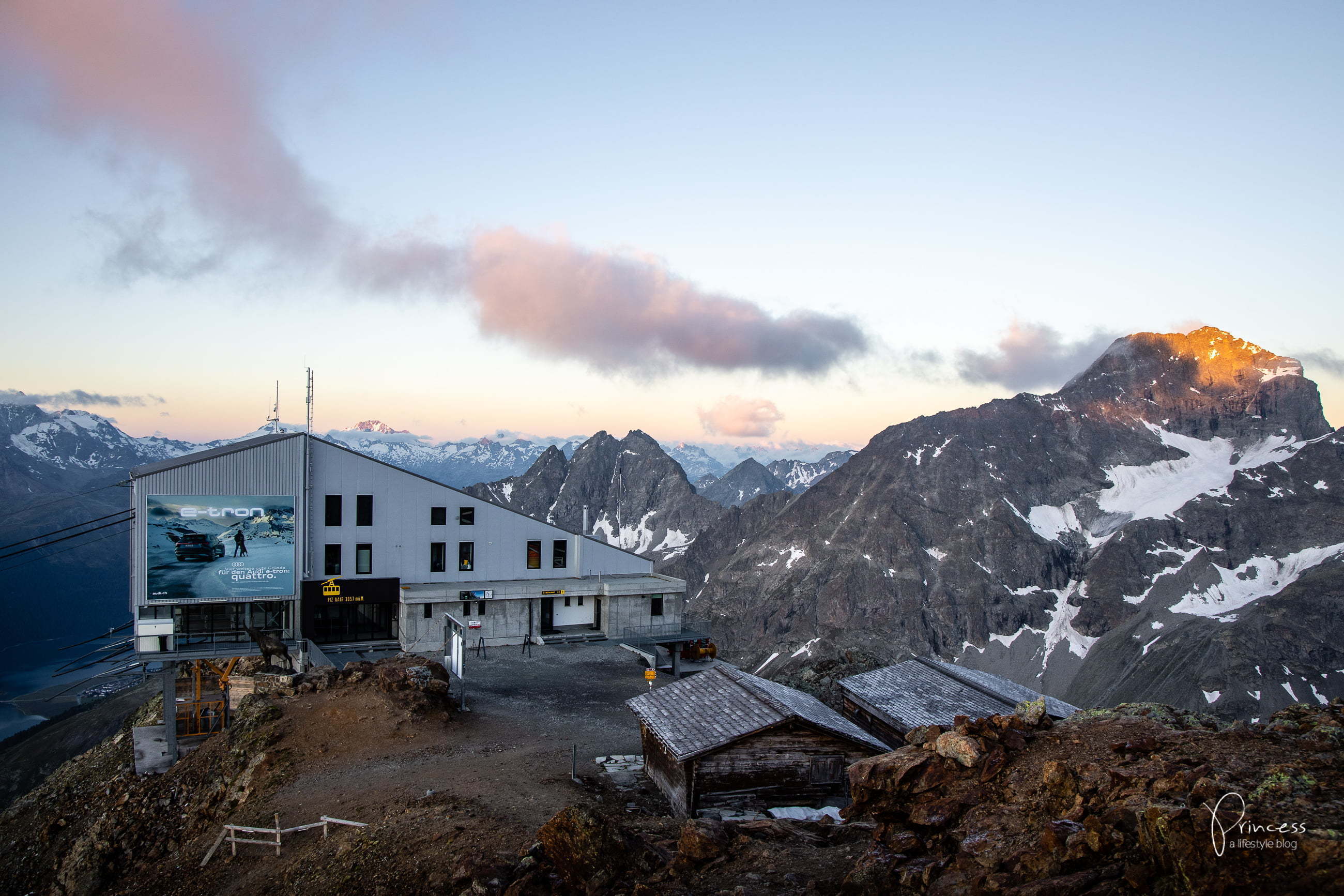 Tiny House Gondel - übernachten auf 3'000 Metern