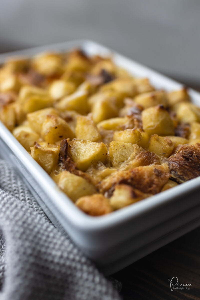 Apfel-Brot-Pudding aka Scheiterhaufen