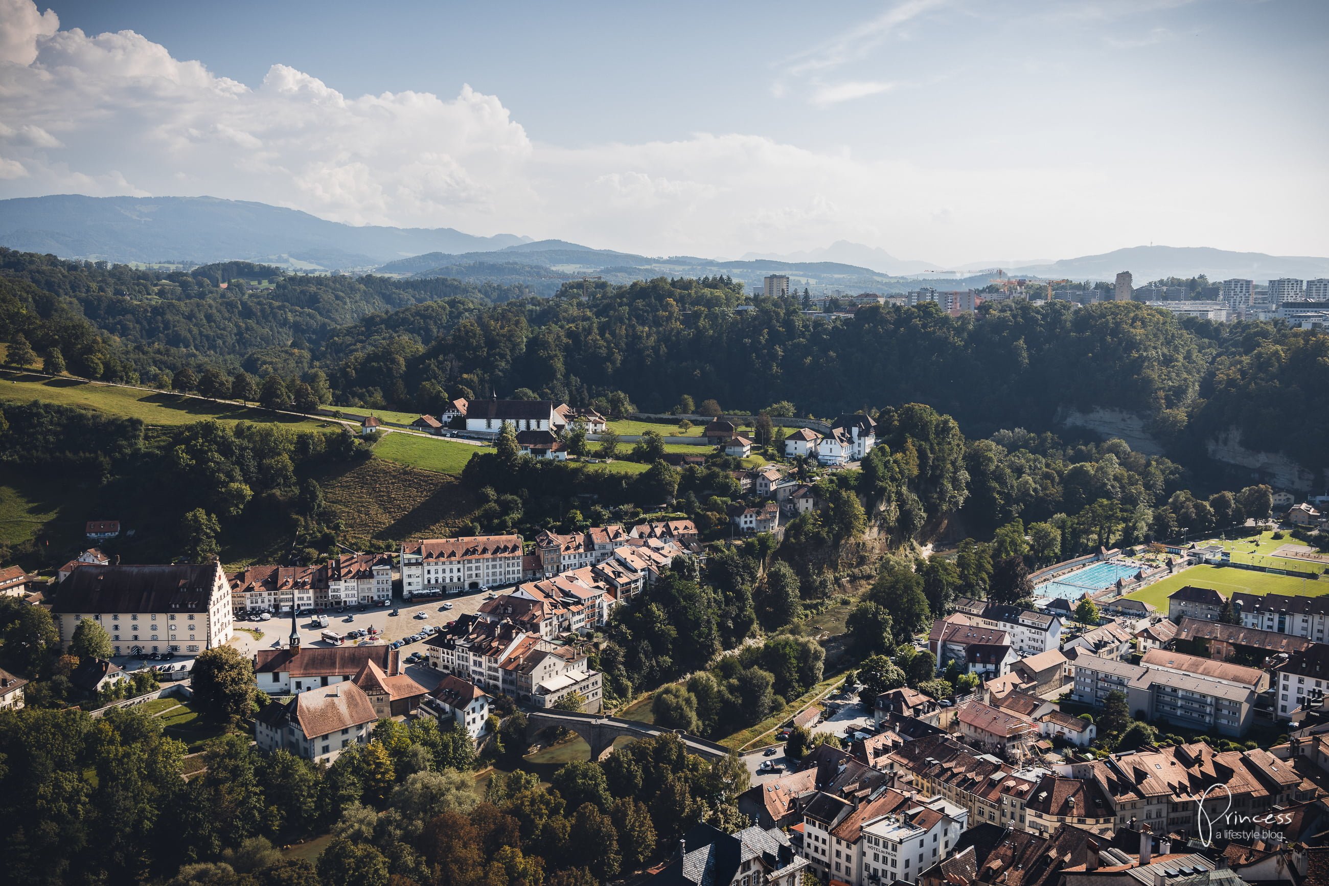 Fribourg Ausflugsziele: Kilbi-Bénichon und weitere Sehenswürdigkeiten